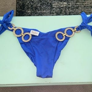 🦋Beach Bunny jeweled bikini bottom